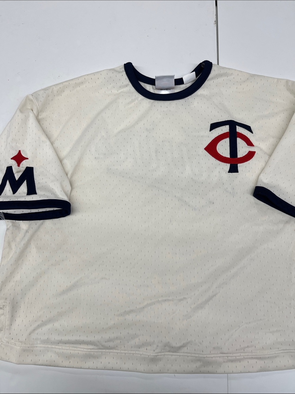 NEW Champion MLB Officially Licensed Minnesota Twins Cropped Jersey Size Medium